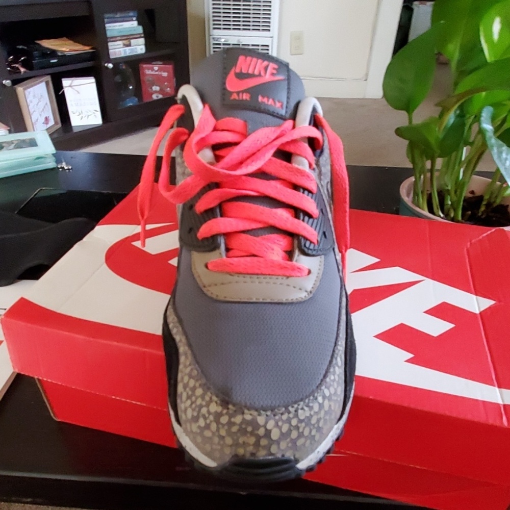 Air max - Picture 3 of 5